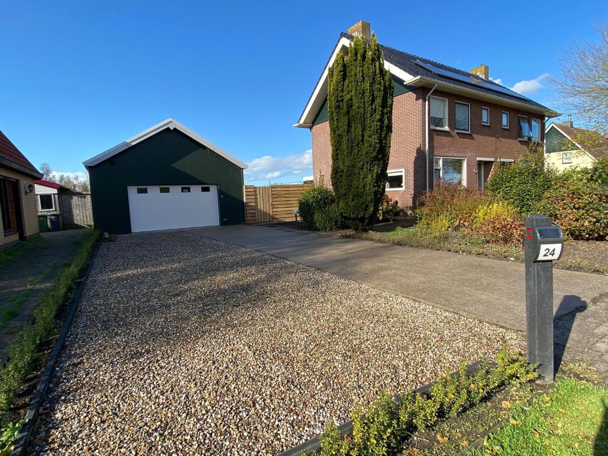 Huis Bij Het Water Met Sloepje Jutrijp Kültér fotó